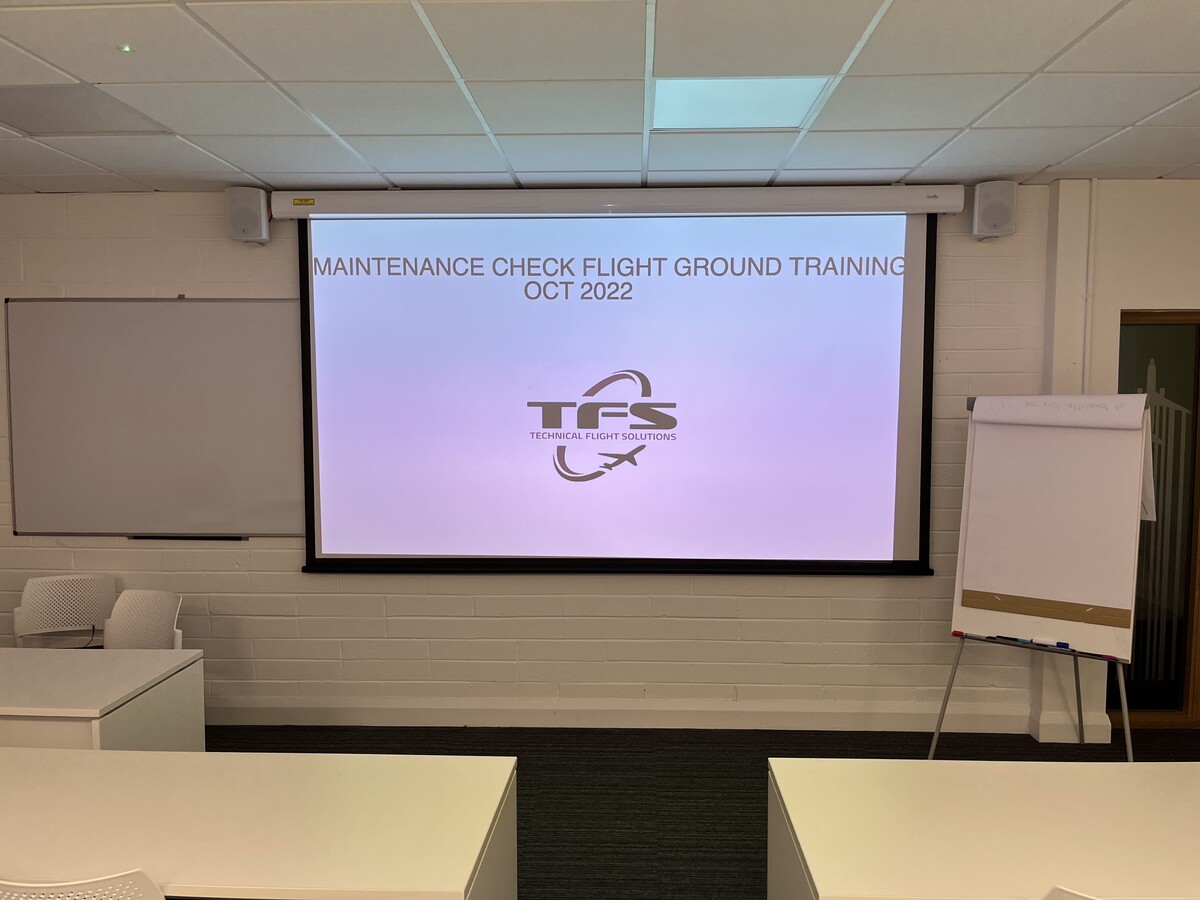 Technical Flight Solutions: Recurrent Training October 2022